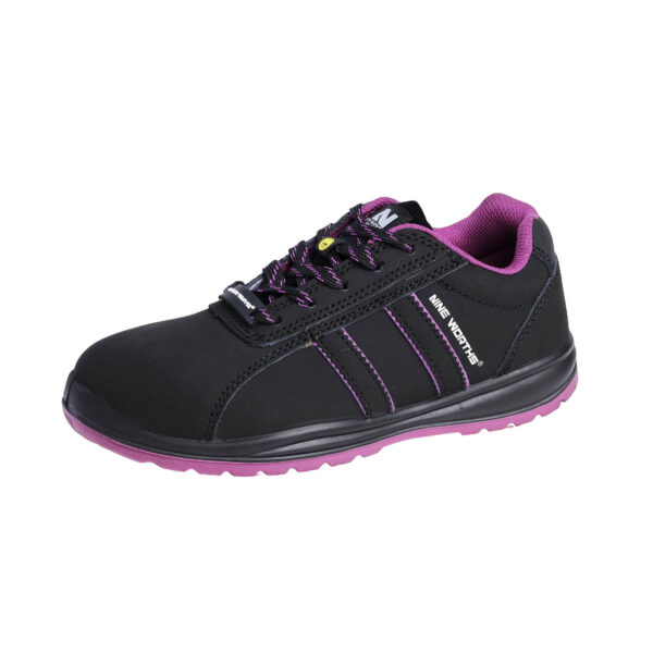 LOW-RISE SAFETY SHOES