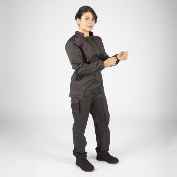 LOW-RISE SAFETY SHOES